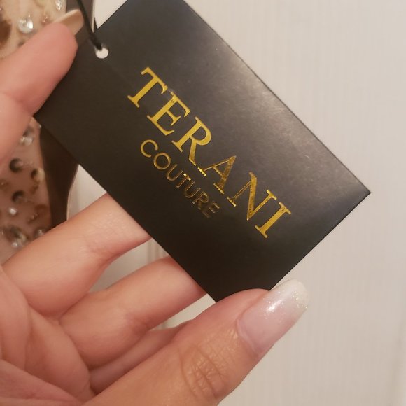 Sequin cocktail Dress - Picture 4 of 6